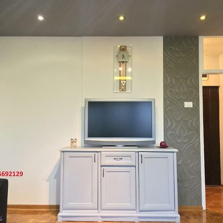 Apartment Milos Belgrad Exterior foto